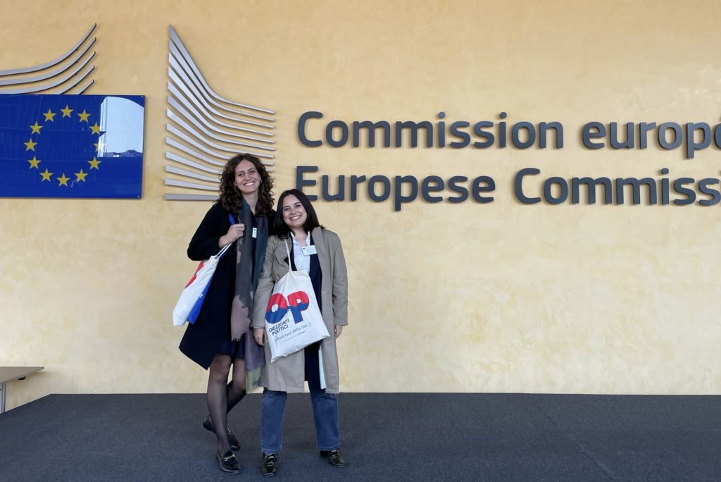 Marina e Francesca di Orizzonti Politici alla Conferenza annuale dei Digital EU Ambassadors